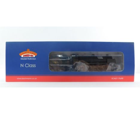 A Bachmann Branch Line OO gauge locomotive N Class 31404, BR black late crest (weathered), DCC, 32-154A, boxed.