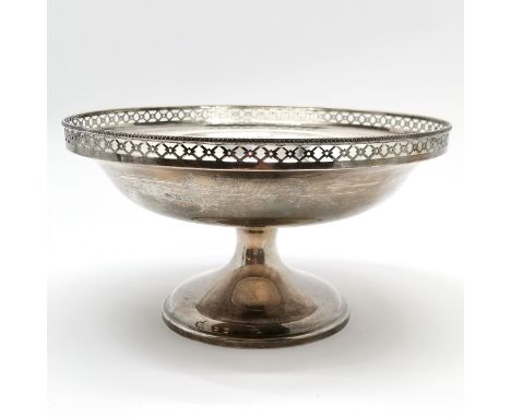 1922 silver pedestal fruit bowl with pierced gallery to top by Adie Brothers Ltd - 20cm diameter x 11cm high &amp; 310g ~ no 