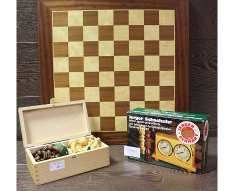 SET OF LARDY WOODEN CHESS PIECES
a Jerger chess clock and a modern Jacques chess board (3)