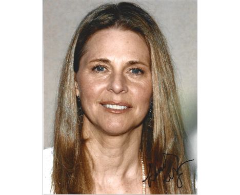 Lindsay Wagner signed 10x8 colour photo. Lindsay Jean Wagner (born June 22, 1949) is an American film and television actress,