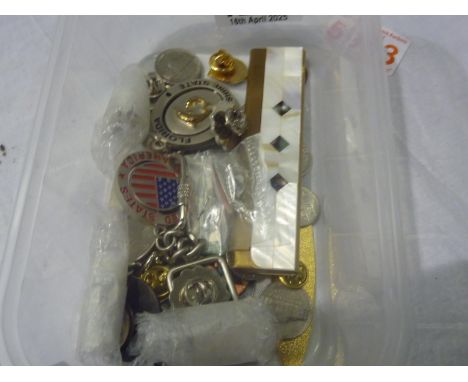 Brass and mother of pearl folding com, coins and badges. UK P&amp;P Group 1 (£16+VAT for the first lot and £2+VAT for subsequ