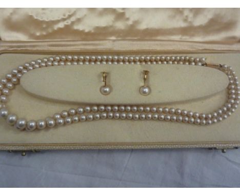 Pearls by Ciro of Bond Street London with a 9ct gold clasp. UK P&amp;P Group 1 (£16+VAT for the first lot and £2+VAT for subs