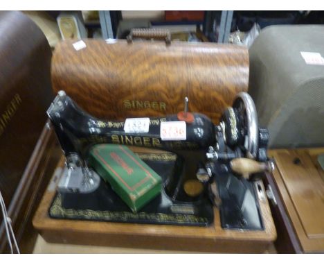 Oka cased Singer sewing machine. Not available for in-house P&amp;P 