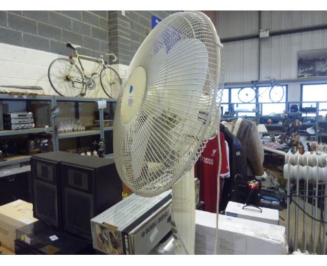 Floor standing fan. All electrical items in this lot have been PAT tested for safety and have passed. This does not confirm t
