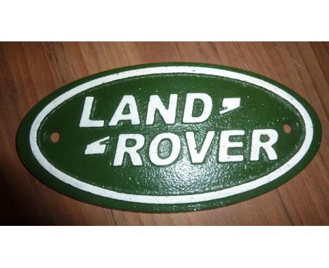 Cast iron Land Rover sign. UK P&amp;P Group 1 (£16+VAT for the first lot and £2+VAT for subsequent lots) 