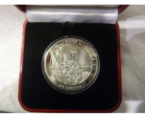 2015 Australian Koala commemorative round in box.UK P&amp;P Group 1 (£16+VAT for the first lot and £2+VAT for subsequent lots