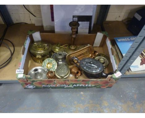 Box of mixed metal ware to include copper candle stick. Not available for in-house P&amp;P 