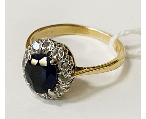 18CT GOLD DIAMOND &amp; SAPPHIRE RING - SIZE M