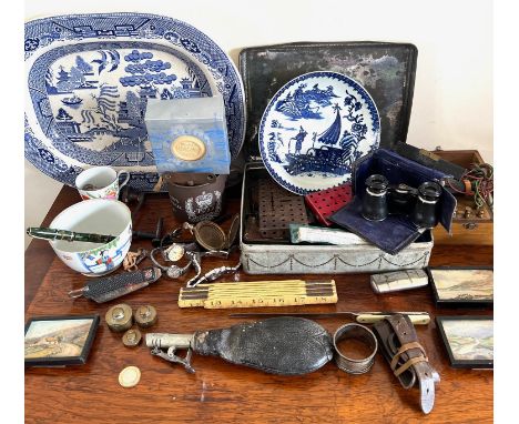 COLLECTION OF SUNDRY OBJECTS INCLUDING SILVER NAPKIN RING, TIN OF MECCANO, ETC

 