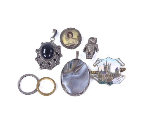 Various silver and other jewellery, including banded agate pendant, enamel cathedral brooch etc 