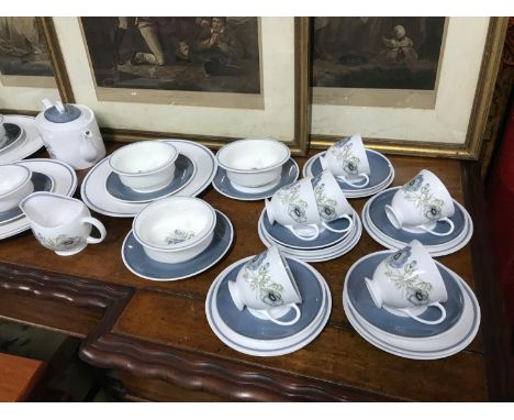 A 74 Piece Susie Cooper &amp; Wedgwood 'Glen Mist' dinner, tea/coffee service 