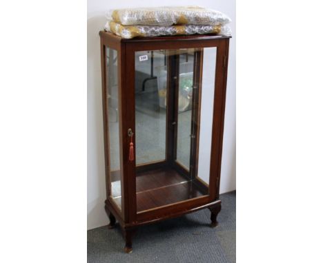 An Art Deco mahogany display cabinet, W. 57cm, H. 109cm.