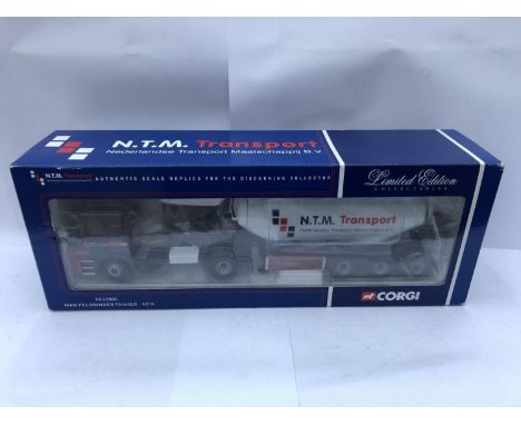 A CORGI LIMITED EDITION MAN FELDBINDER TANKER DIE CAST MODEL, CC12006 