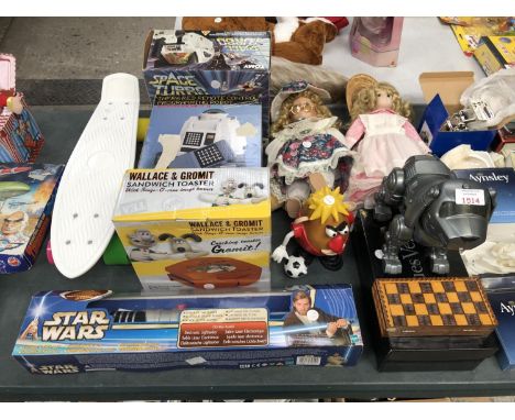 A LARGE COLLECTION OF ITEMS TO INCLUDE ROBOT DOG, STAR WARS BOXED LIGHTSABER, DOLLS, AYNSLEY BOXED ITEMS, LADIES SHOES, SPACE