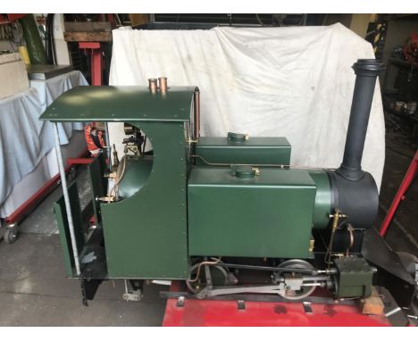 A SCRATCH BUILT 7¼ INCH GAUGE SWEET PEA CLASS 0-4-0 STEAM LOCOMOTIVE COMPLETE WITH COAL TENDER WITH BRAKE, PASSENGER CARRIAGE