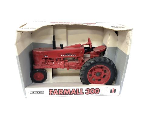 A BOXED 'ERTL' FARMALL 300 TRACTOR 1:16 SCALE MODEL, NO.14000 