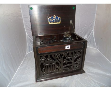 EARLY 20thC ROYAL LOUD SPEAKER&nbsp; MADE BY ADLER MFG NEW YORK EST[£50-£90]