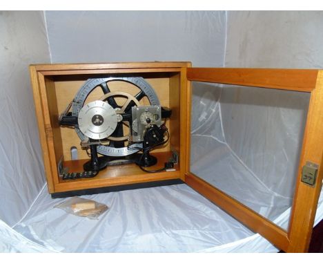 SMITHS ELECTRO MECHANICAL TIMER INSTRUMENT PRESENTED IN A GLASS FRONTED CASE EST [£80-£120]
