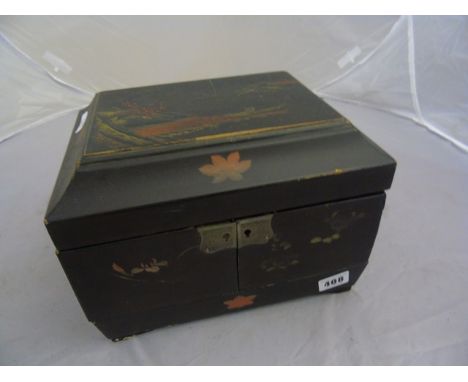 JAPANESE  BLACK LACQUERED TEA CADDY WITH FITTED INTERIOR OF BLUE AND WHITE LIDDED POTS EST [£80-£120]