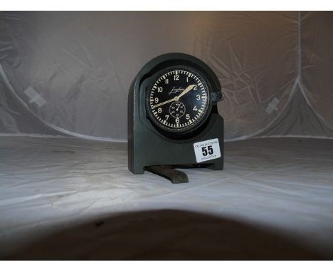 JUNGHMANS GERMAN MILITARY DUTY STATION WATCH/CLOCK EST [£40-£60]