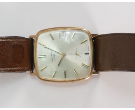 9ct gold vintage Rotary wristwatch: with leather strap (missing winder). 