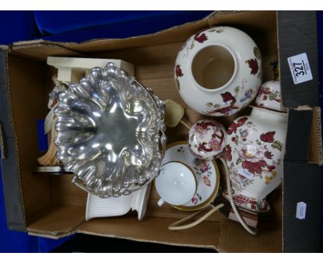 A mixed collectionof items to include: Red Mason Mandalay Ginger Jar &amp; Lamp base, wedgwood floral decorated tea cup &amp;