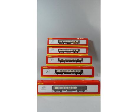 A Collection of Five Boxed OO Gauge Hornby Pullman Parlour Cars to Include R.4162 1st Class Car 'Minerva', R4161 1st Class Ki