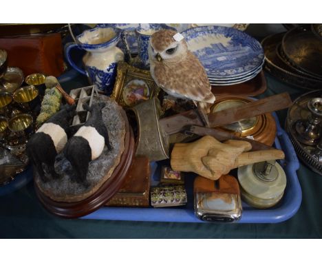 A Tray of Curios to Include Stereoscopic Viewer, Border Fine Arts 'Food Glorious Food' Ornament (Missing Bird), Owl Ornament,