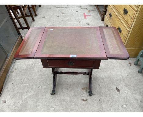 A REPRODUCTION MINIATURE MAHOGANY SOFA TABLE 