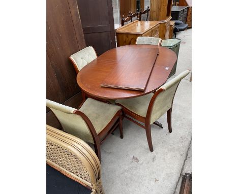 A MORGAN FURNITURE MAHOGANY EXTENDING PEDESTAL DINING TABLE AND FOUR BUTTON-BACK CHAIRS 