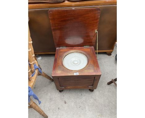 A VICTORIAN MAHOGANY BOX COMMODE 