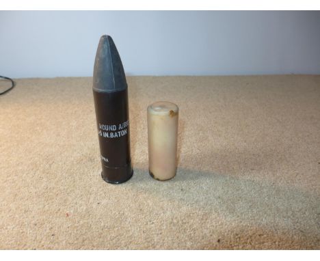 AN SPRA RUBBER BULLET FOR RIOT CONTROL, LENGTH 17.5CM AND A B26 STICK (2) 