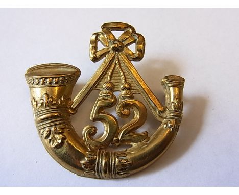 52nd Light Infantry Glengarry cap badge (Brass, lugs) K&K: 510. A scarce Glengarry badge. 