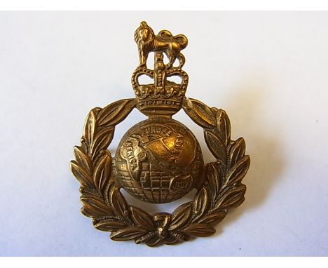 Royal Marine Corps Cap badge, QC (Gilding-metal, lugs) K&K: 2101