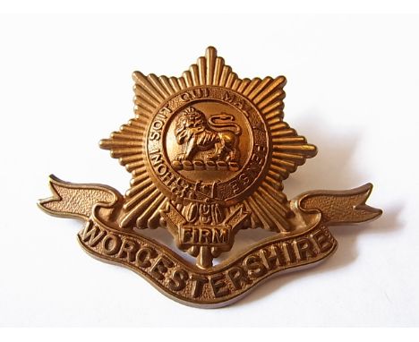 The Worcestershire Regiment WWI Cap badge (Gilding-metal, lugs) K&K: 636