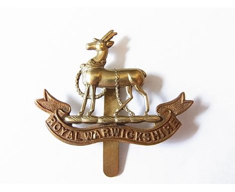 The Royal Warwickshire Regiment WWI Cap badge (Bi-metal) K&K: 594