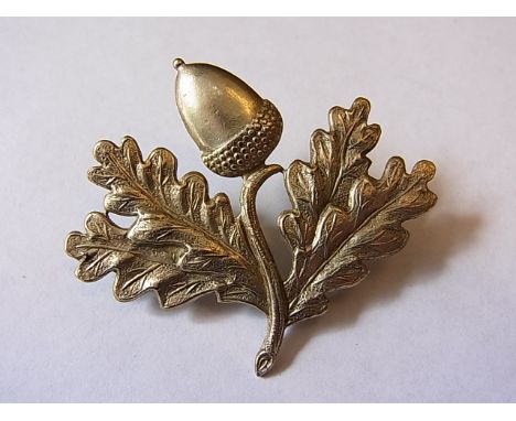 The South Nottinghamshire (Yeomanry) Hussars cap badge (Brass, lugs) K&K: 1432
