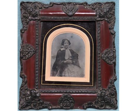 Wooden framed Antique Ambrotype portrait. Approx. 22 x 20cm Used condition, unchecked