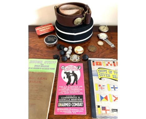 QUANTITY OF BOYS BRIGATE MEMORABILIA, HAT BELT, VARIOUS BUTTONS AND ARMY TRAINING MANUALS

 