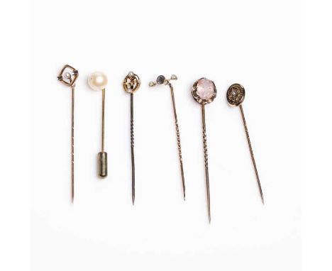 COLLECTION OF ASSORTED VICTORIAN AND LATER STICK PINS
including pearl set examples (6)