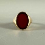 Ring Gold 585, Siegelring mit rötlichem Stein (evtl. Karneol), Gewicht ca. 3,96 Gramm