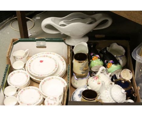 40 piece Royal Albert paragon "Belinda" design dinner and tea set 