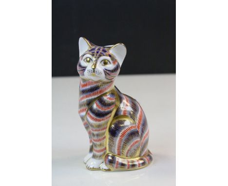 Royal Crown Derby ceramic Paperweight modelled as a seated Cat with Gold stopper to base, approx 13cm tall