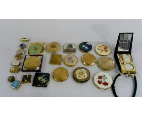 Assorted compact cases and pill boxes inc Stratton