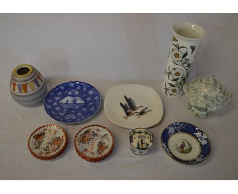 Ceramics including Gouda vase, Quimper barrel, Maling plate, Spode bowl etc