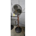 PEDESTAL FAN, DAYTON, 20" dia.