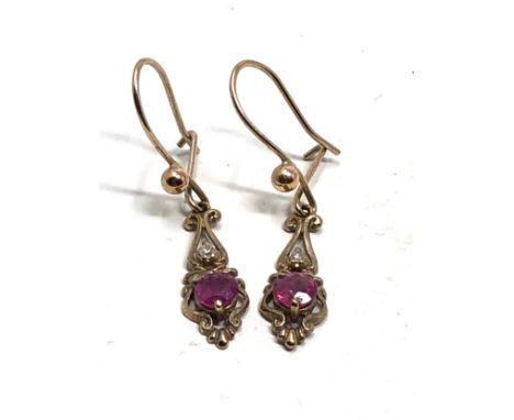 9ct gold ruby &amp; diamond drop earrings (1g) 