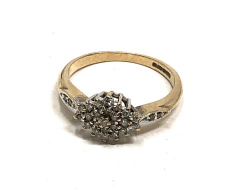9ct Gold vintage diamond cluster ring (2g) 