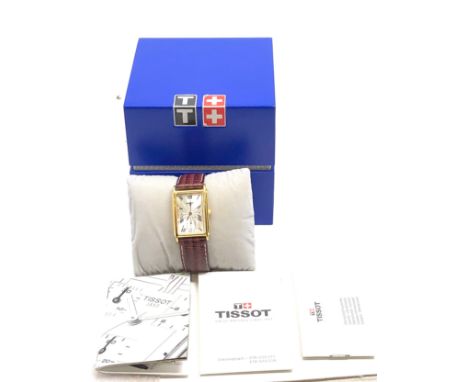 Boxed Tissot gold tone quartz gents wristwatch  wrist watch  in working order but no warranty given 