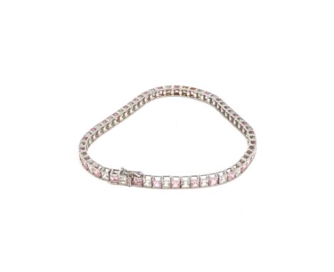 9ct White gold pink &amp; clear stone set tennis bracelet (9.8g) 